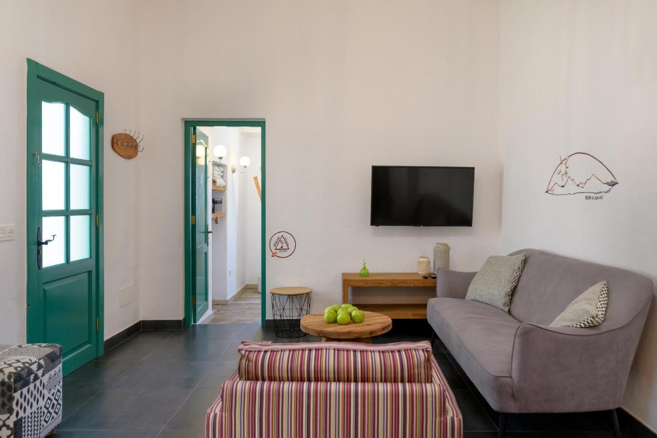 Casa El Patio Teseguite Apartment Exterior photo